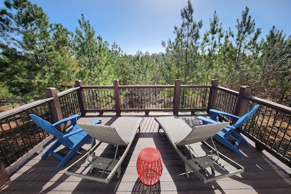 "The balcony" - enjoy the sunrise, soak in some Vitamin D and stargaze