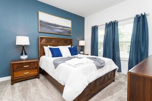 4 bedrooms, desk, iron/ironing board, WiFi - Private Pool 4Bd near Disney Free Waterpark 1158 (Four Corners)