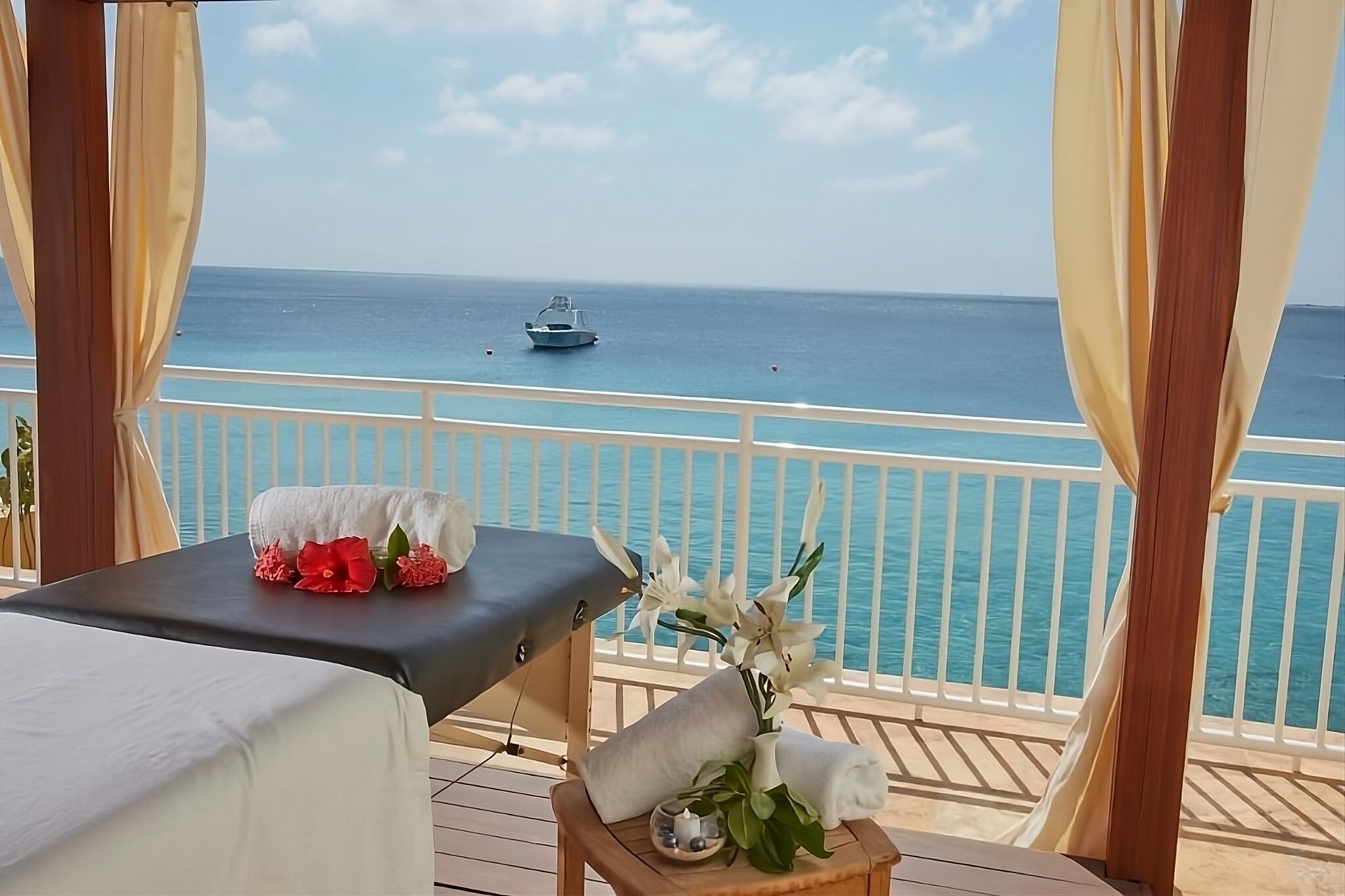 Indulge in an ocean-breeze massage with serene horizon views.