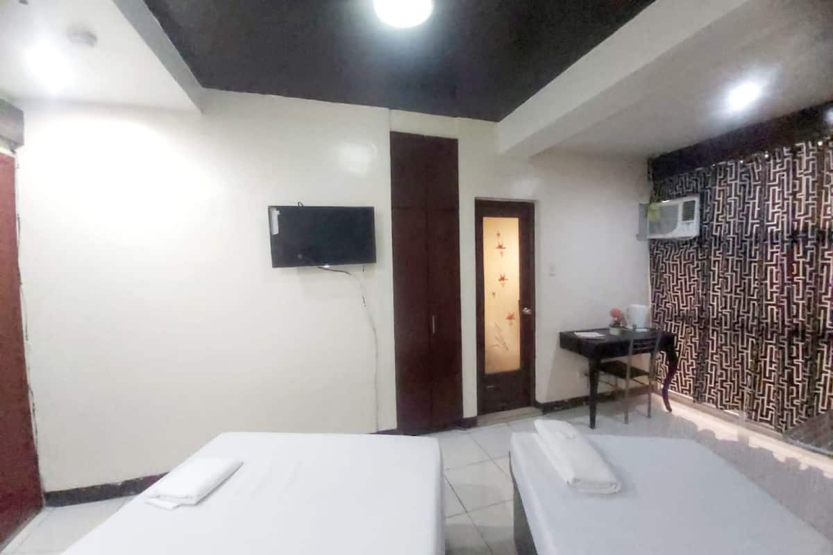 Kamar Triple Standar | Seprai linen