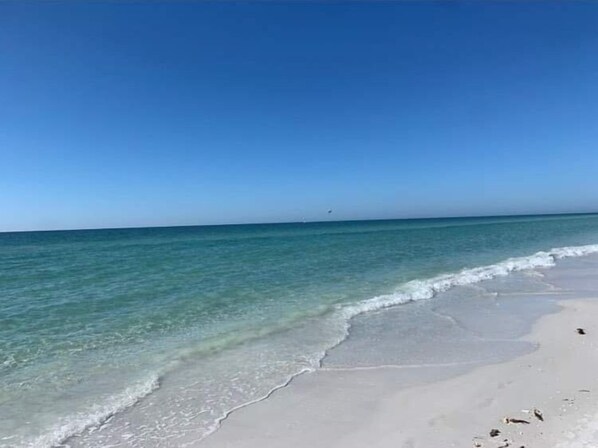Beach - Clean & Peaceful, <br>Very Close to Siesta Key! (Sarasota)