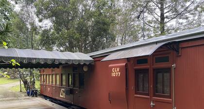 Mt Nebo Railway Carriage and Chalet