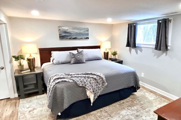 Slumber in a King size bed!