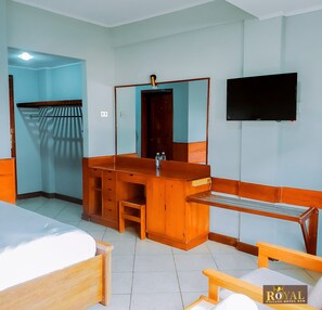 Luxury Double Room | Free WiFi, bed sheets - Royal Village Hotel Dar Es Salaam (Dar es Salaam)