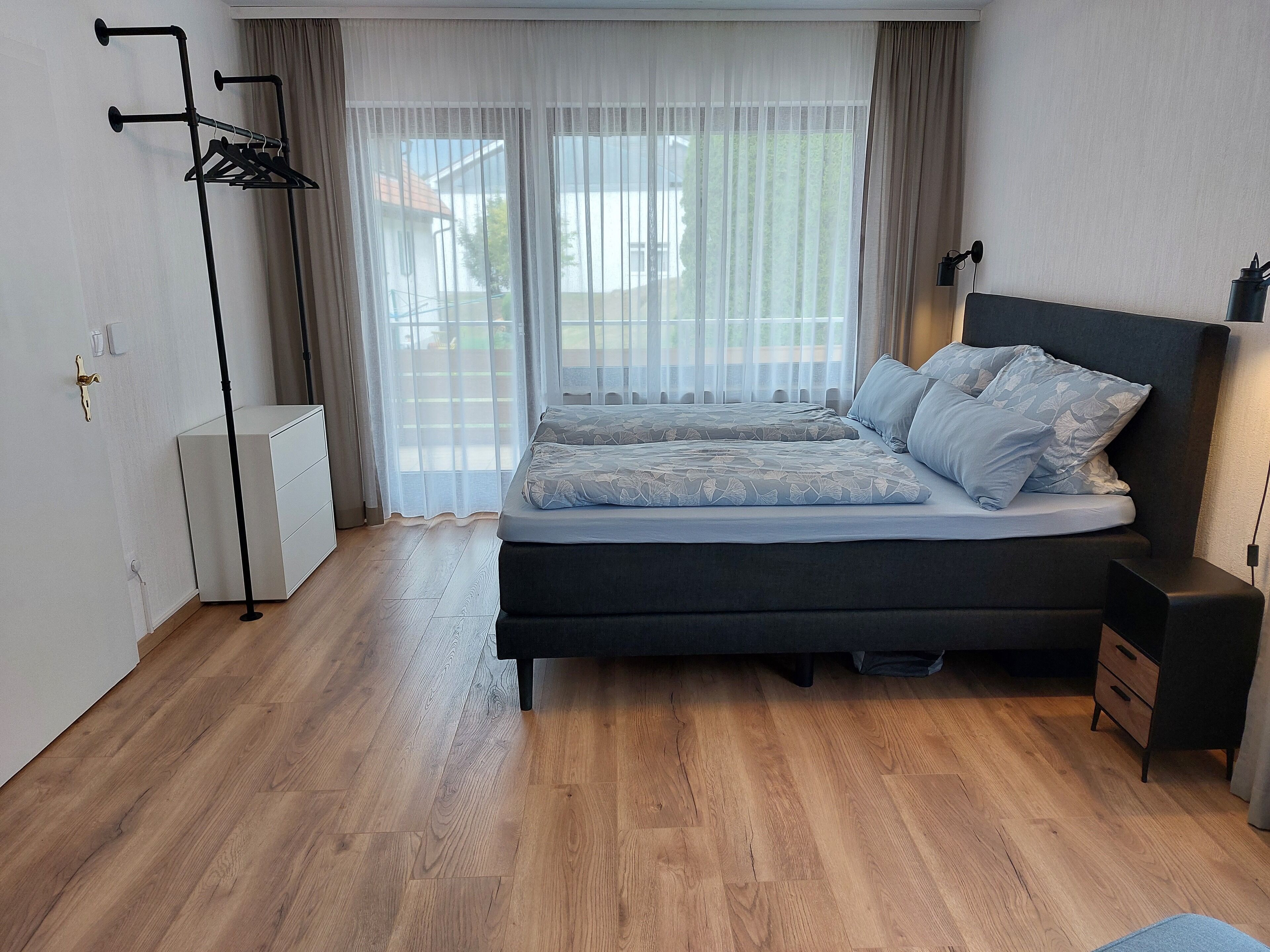 1 Schlafzimmer, Reisekinderbett, kostenloses WLAN, Bettwäsche