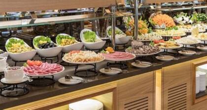 Divares Luxury Hotel
