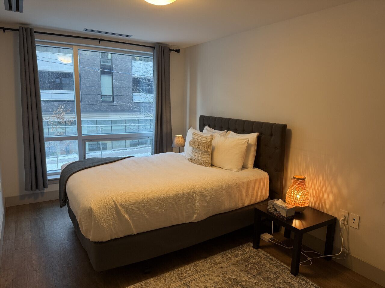 2 多间卧室、办公桌、熨斗/熨衣板、旅行婴儿床