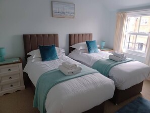 3 bedrooms, iron/ironing board, travel crib, WiFi