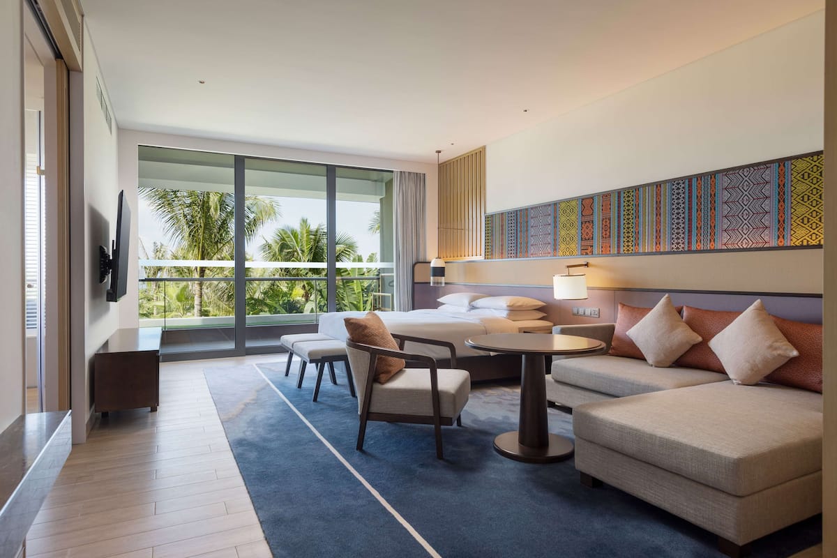 Phòng Deluxe, 1 giường cỡ king, quang cảnh vườn | Chăn bông, minibar với thức uống miễn phí, két bảo mật tại phòng, bàn