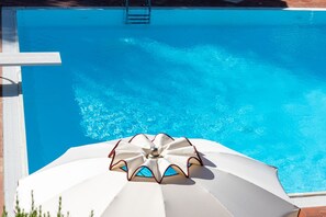 Utomhuspool
