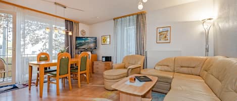 TV, DVD player, stereo