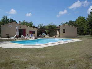 Piscine extérieure
