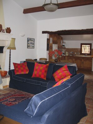 TV, fireplace, DVD player, books - Lovely rural house at Carcans close to lakes and surfing beaches (Carcans)