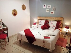 3 soveværelser, skrivebord, strygejern/strygebræt, gratis Wi-Fi