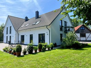 Exterior - Die Ferienwohnung Pierre 01 ist Eine 3-zimmer-erdgeschoßwohnung für bis zu 4 Per (Boltenhagen/Tarnewitz)