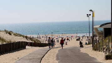 Beach nearby, sun loungers