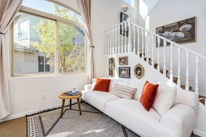 Smart TV, fireplace, video-game console, books