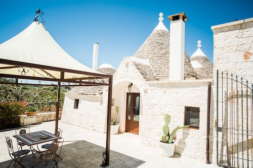 Trulli Nuova Aia Resort