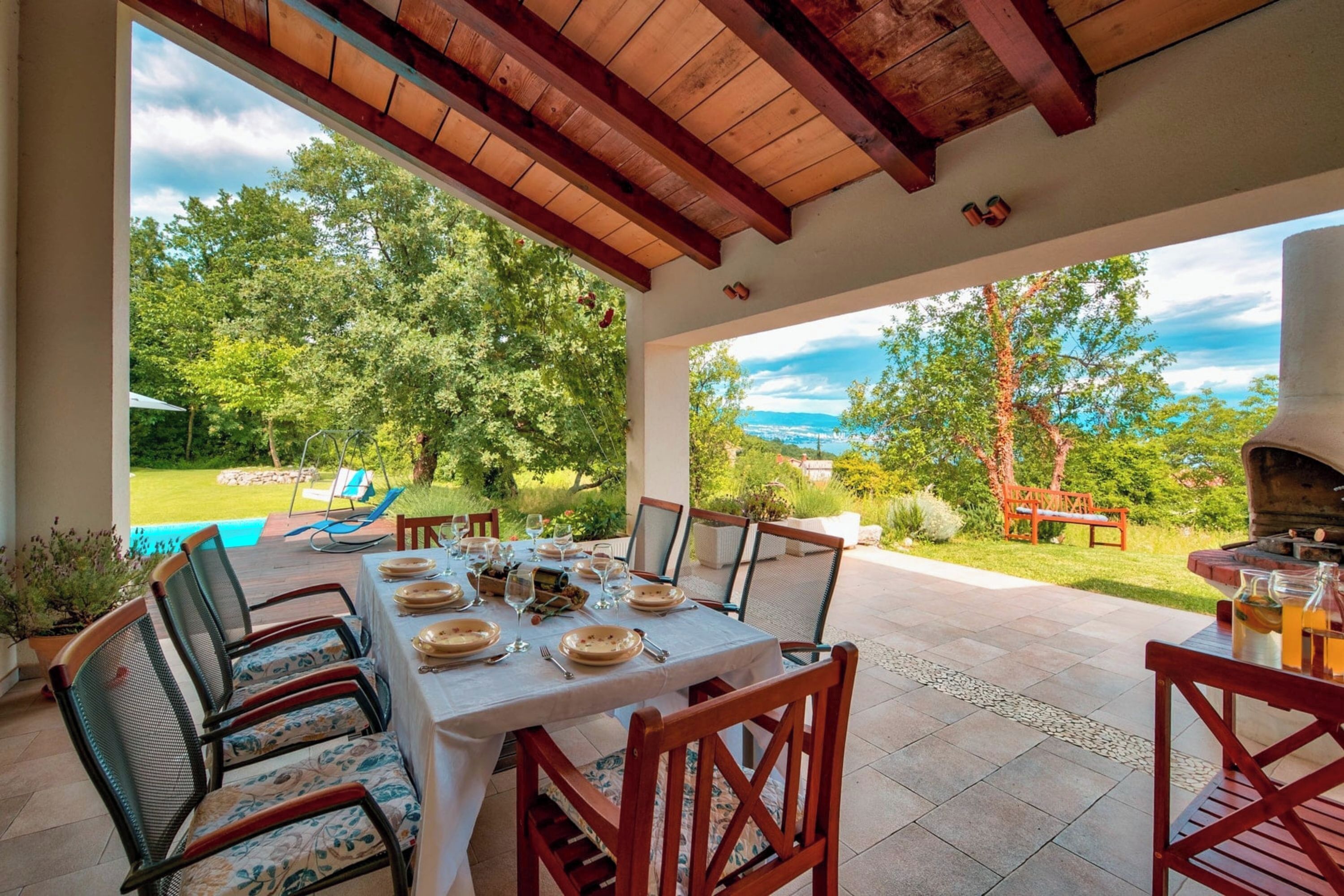 Family Villa, Multiple Bedrooms, Mountainside (Pool Villa Abbazia Seaview) | Outdoor dining
