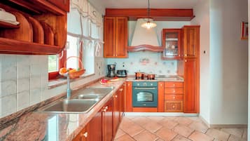 Family Villa, Multiple Bedrooms, Mountainside (Pool Villa Abbazia Seaview) | Private kitchen | Fridge, oven, stovetop, dishwasher