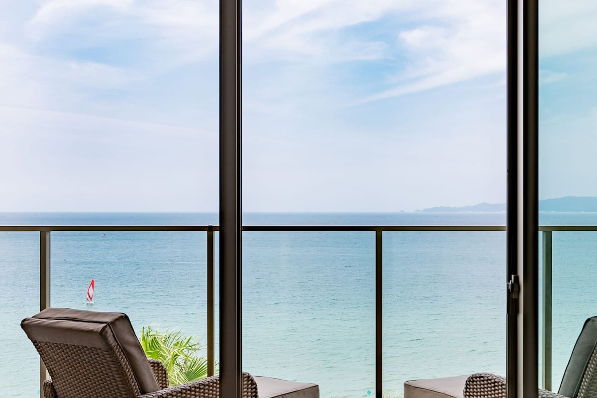 Royal Suite | Beach/ocean view
