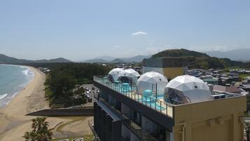 Seasonal outdoor pool