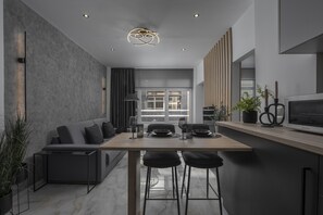 Front of property - Nomades Suites Thessaloniki (Thessaloniki)