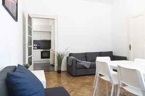 Comfort Apartment | Living area | 37-inch LED TV with cable channels, TV