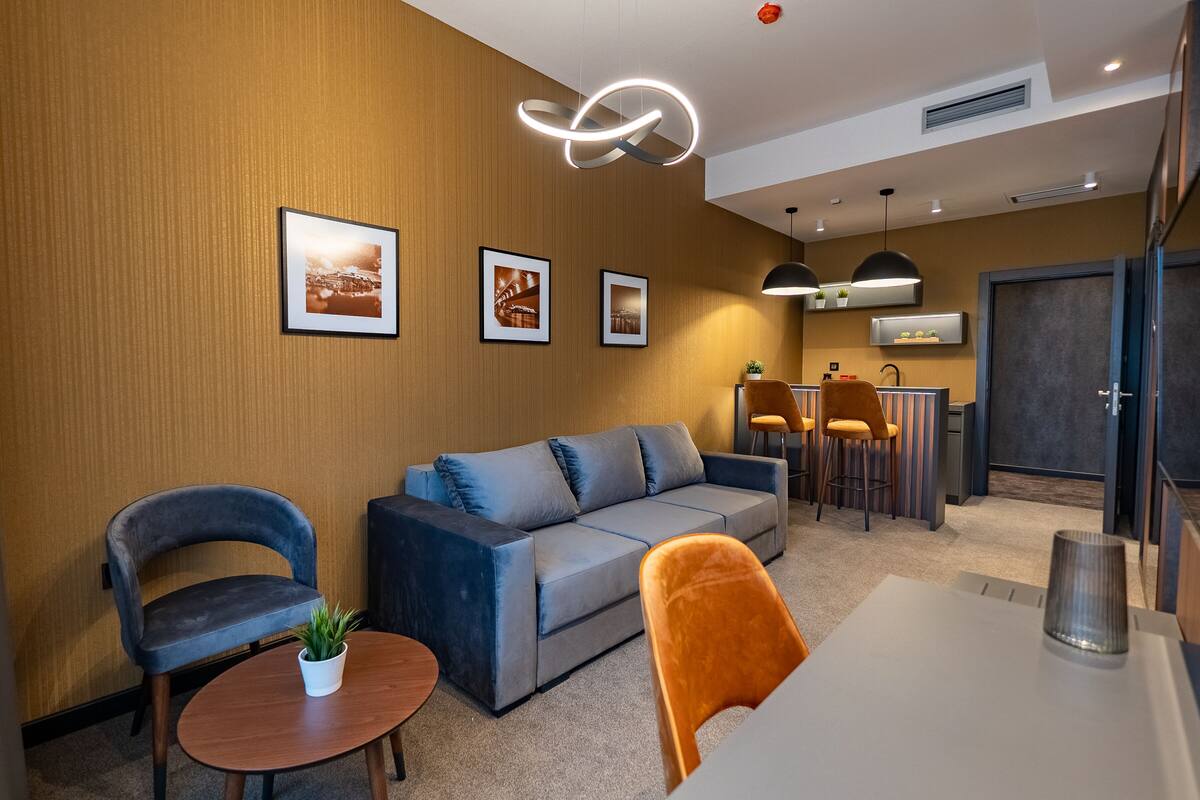 Phòng Suite Junior | 1 phòng ngủ, bộ đồ giường cao cấp, minibar, két bảo mật tại phòng