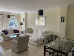 Smart-tv, dvd-afspiller