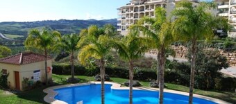 Spacious 2 Bed 2 Bath La Cala Hills Mijas - Prime Location