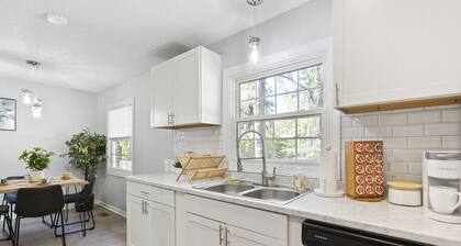 Beautiful Private Home and Patio