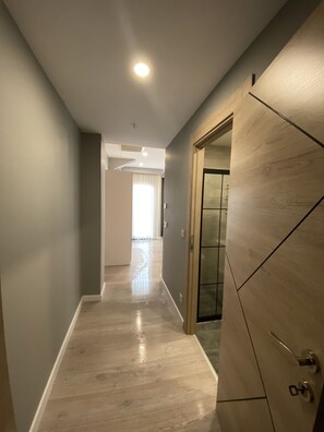 Deluxe Double Room | Free minibar items, in-room safe, desk, soundproofing - Li Hotel Pera (Istanbul)