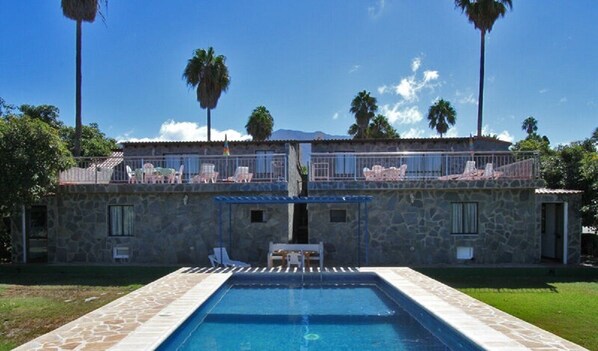 Pool - Semi-detached holiday home with pool and sea views (Los Llanos)