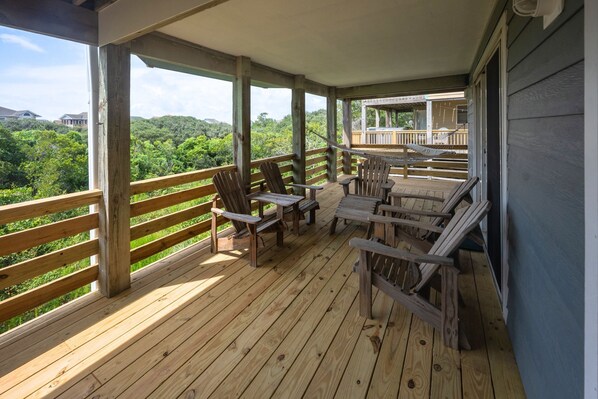 Second Level Deck