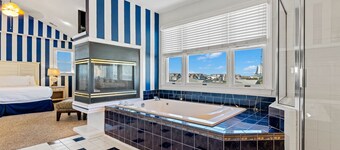 Sandbox 8 Bedroom Home in Kitty Hawk Shores
