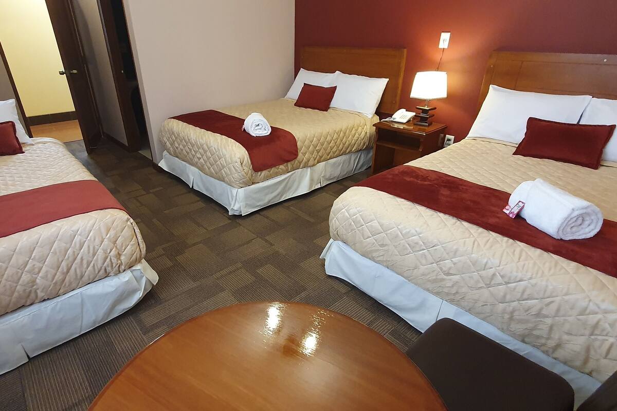 Triple Room