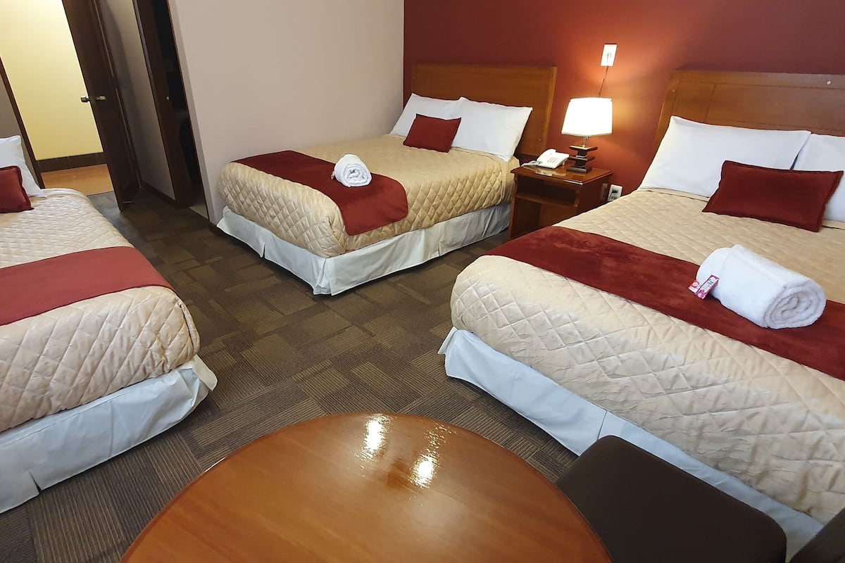 Chambre Triple | Literie de qualité supérieure, couette en duvet d'oie