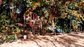 Chambre Double Deluxe, vue plage | Literie hypoallergénique, coffres-forts dans les chambres