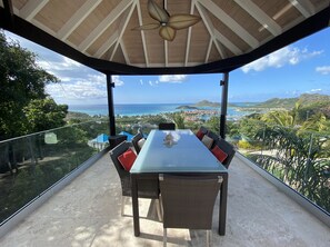 Outdoor dining - Exceptional Hillside Haven (Jolly Harbour)