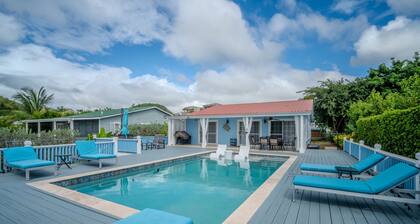 Serene Poolside Sanctuary