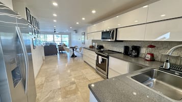 Fridge, microwave, oven, dishwasher