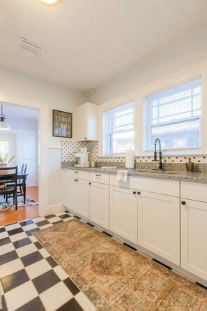 Fridge, microwave, coffee/tea maker, toaster