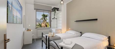 Familienapartment, Mehrere Schlafzimmer (Appartamento Fabio Few Min From Lake)