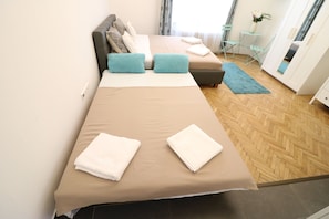 1 bedroom, blackout curtains, iron/ironing board, free WiFi