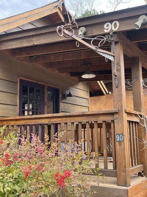 Exterior detail - This house is within walking distance to downtown Sedona. (Sedona)