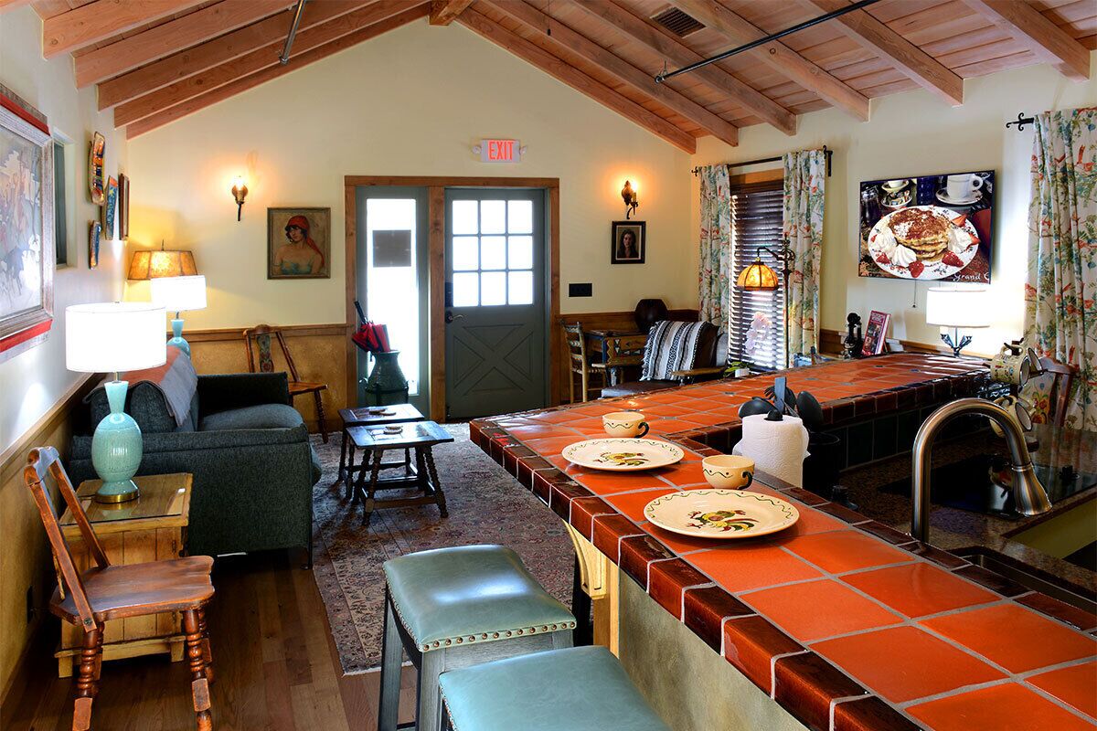 This House Is Within Walking Distance To Downtown Sedona. - Sedona, AZ