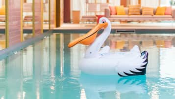 Indoor pool, pool loungers