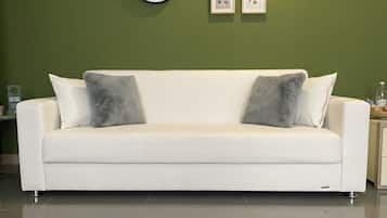 Camera familiare | Biancheria da letto ipoallergenica, minibar, con stile personalizzato