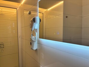 Bathroom - Vico Grande (Naples)